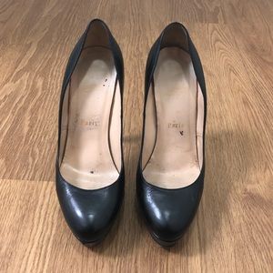 Christian Louboutin Black Platform Pumps sz 39